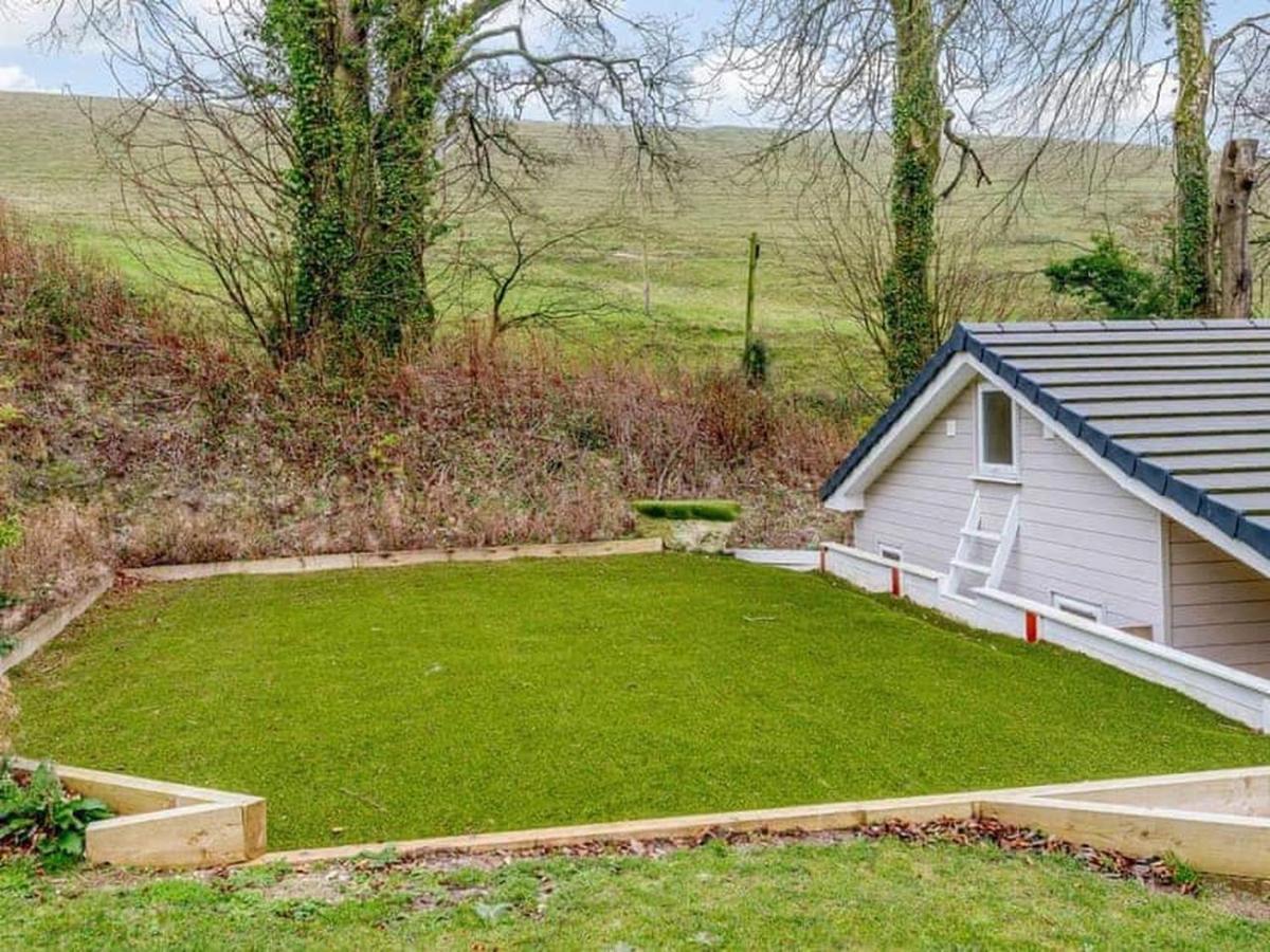 The Hideout, A Detached Lodge, Hot Tub, Heating, Wifi & Parking Long Bredy 외부 사진